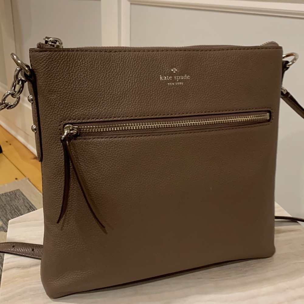 ***SOLD***Kate Spade Large Taupe Silver Chain Pebbled Leather Crossbody
